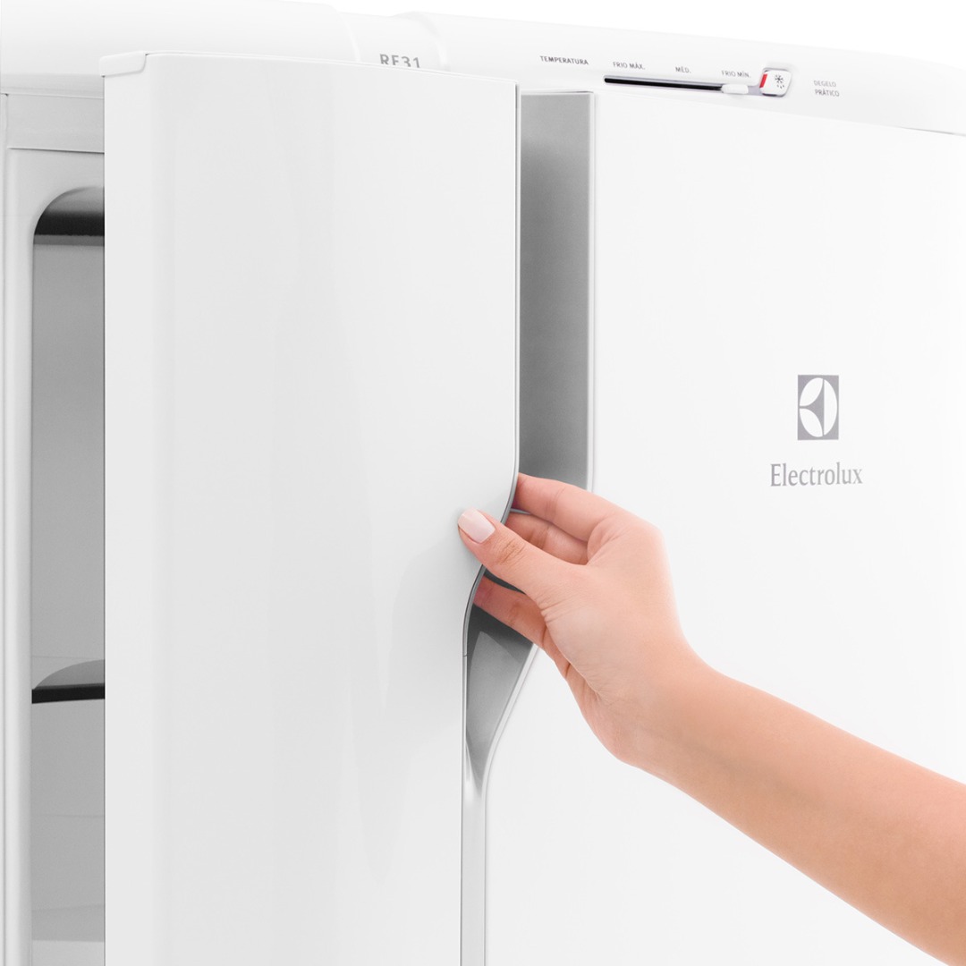 Refrigerador RE31 Electrolux Degelo Prático 240 Litros Cycle Defrost Branco 220V